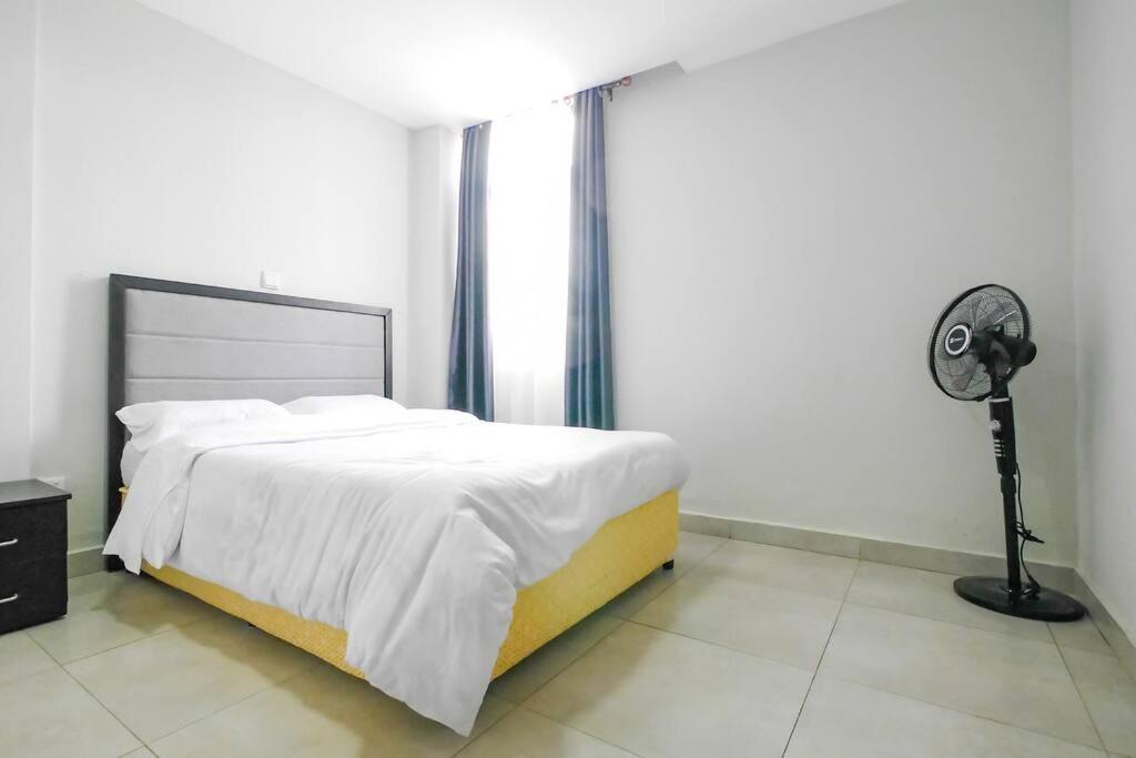 Ultra Modern Apartment In Nyarutarama Kigali Exteriér fotografie