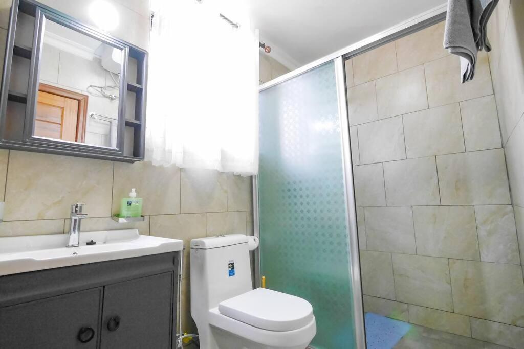 Ultra Modern Apartment In Nyarutarama Kigali Exteriér fotografie